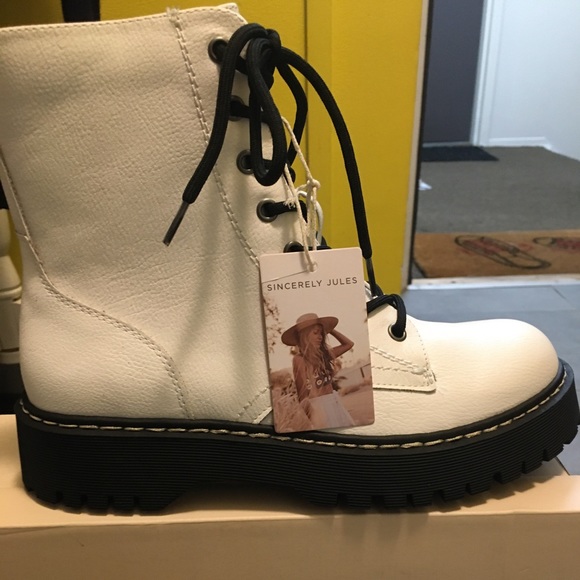 🤍Sincerely Jules White Womens Combat Booths🥾 - Picture 2 of 15